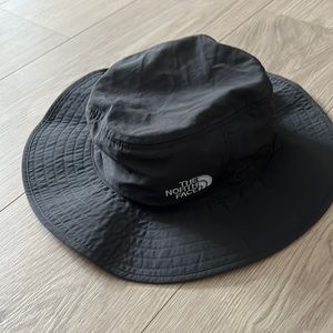The North Face bucket hat